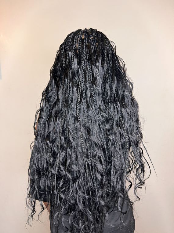 Full-length grey boho knotless braids with wavy ends